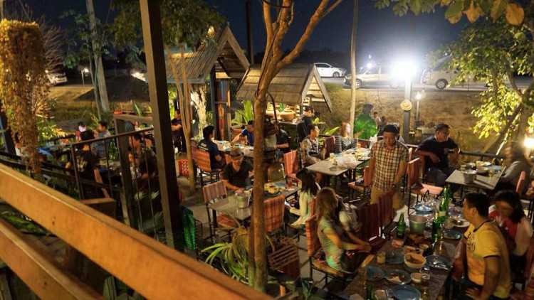 ระเบียงเข้าท่า