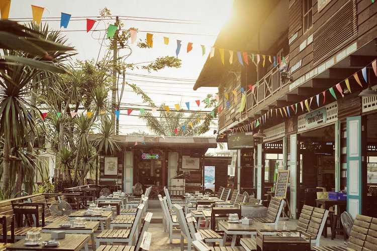 3 Ban 8 Ban Phetkasem81