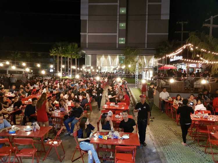 HOP House Of Party Sing Buri