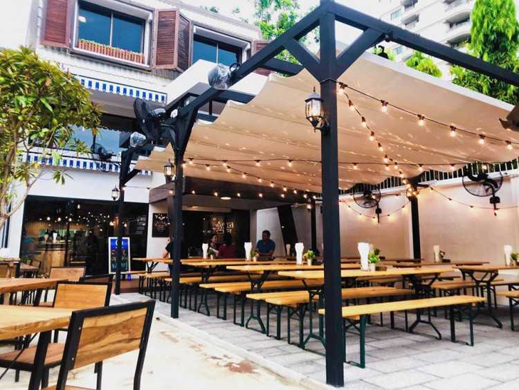 อเล็กซานเดอร์ส เยอรมัน อีทเทอรี่