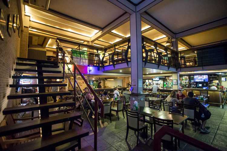 O’Shea’s Irish Sports Bar and Restaurant