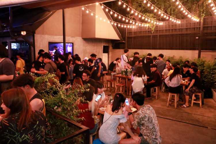 2gether bar & bistro