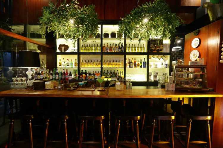 Olá Thai Tapas Bar And Cafe