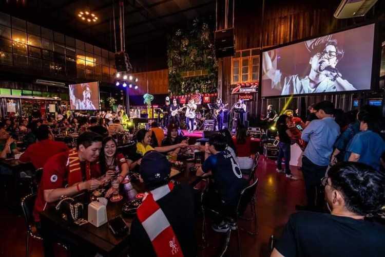 มันส์กุ้ง เบียร์การ์เด้น