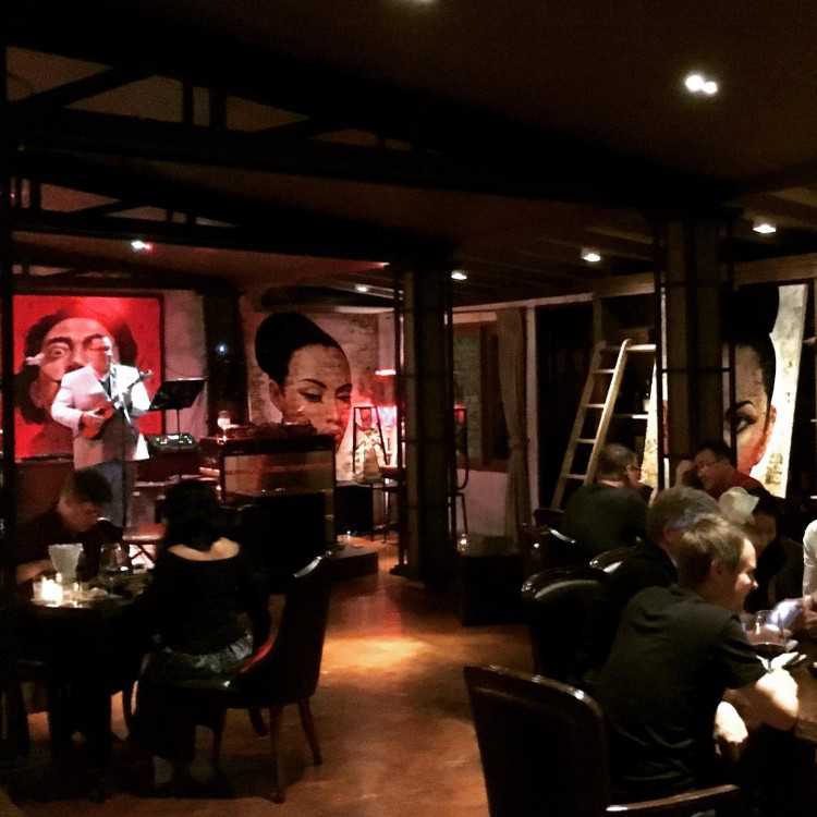 เดอะ เมลติ้ง คล็อก