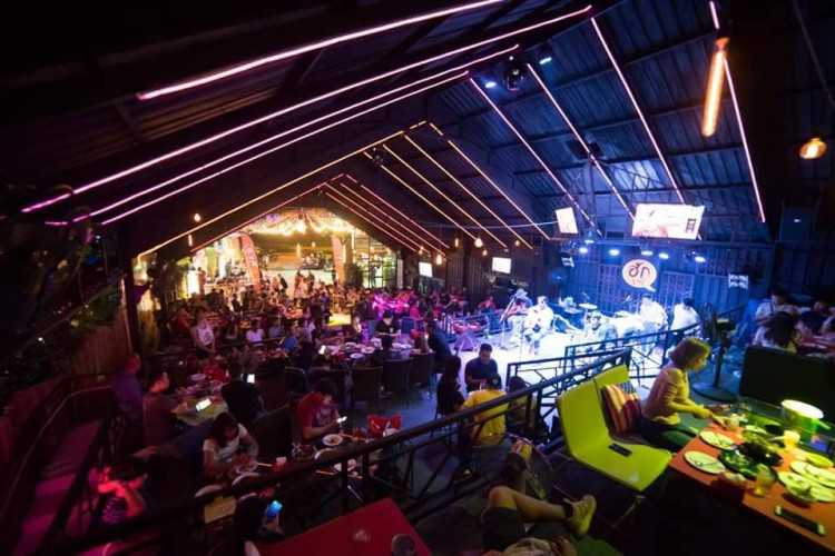 บ้านไม้หอม ฮัก สุโขทัย