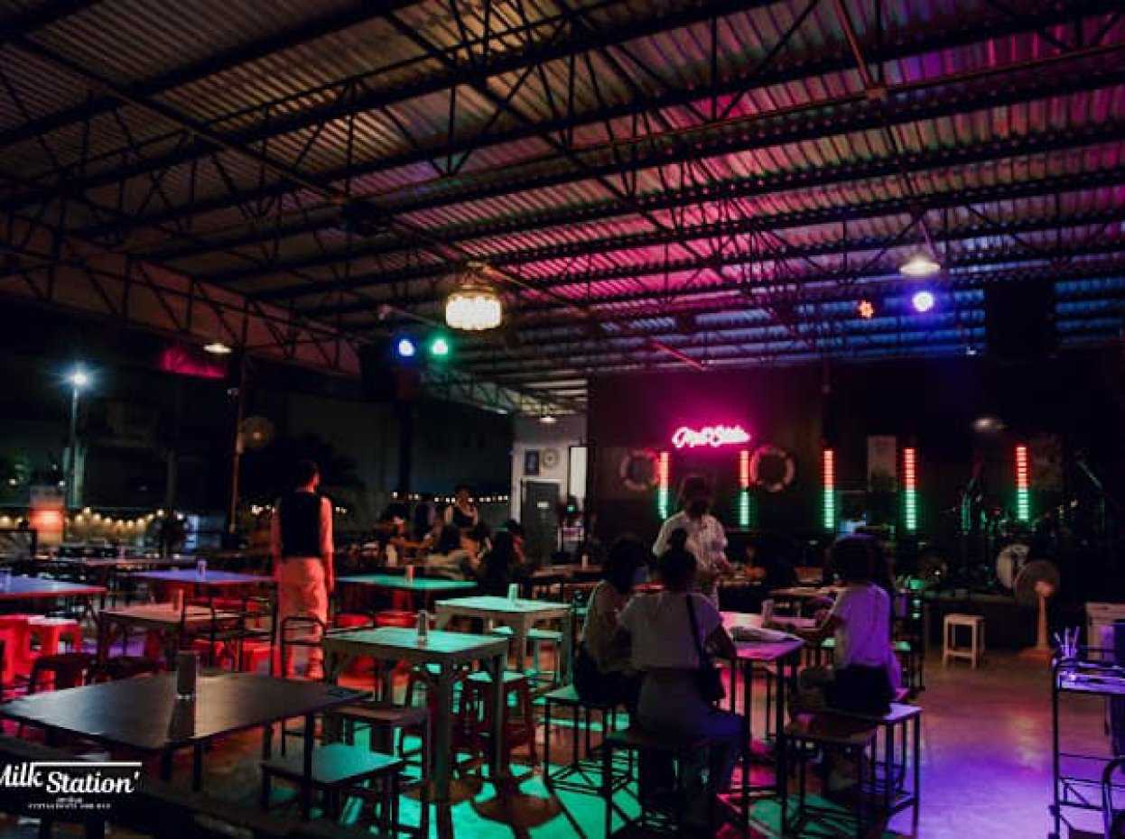 สถานีนม