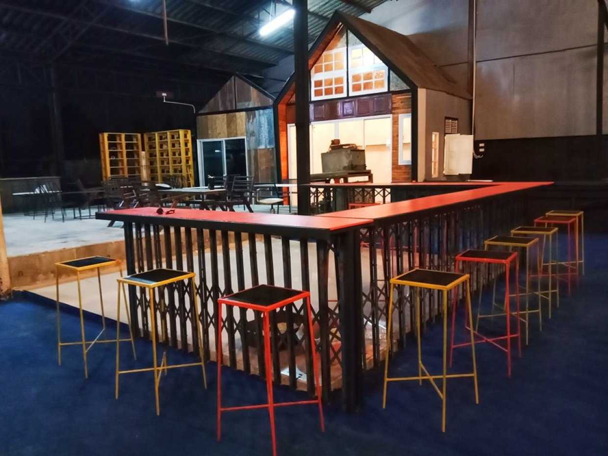 บ๊อบบี้ แคมป์