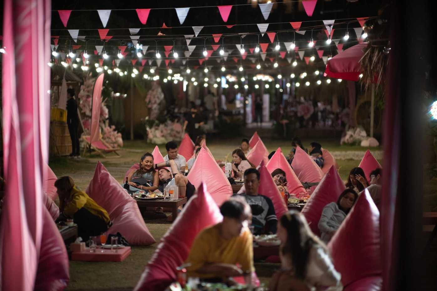 ท็อป ซีเครท บีช คาเฟ่