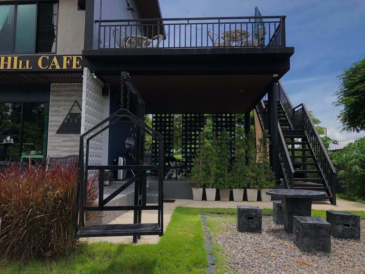 น็อตติ้ง ฮิลล์ คาเฟ่ แอนด์ เรสเทอรองท์ พะเยา