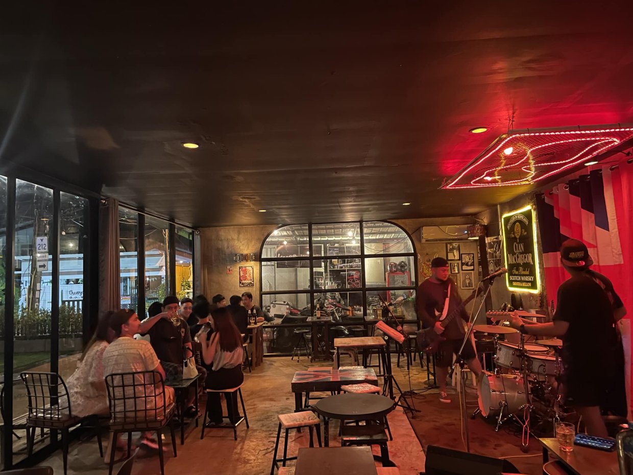 สตอรี่ อัพ ทู มี