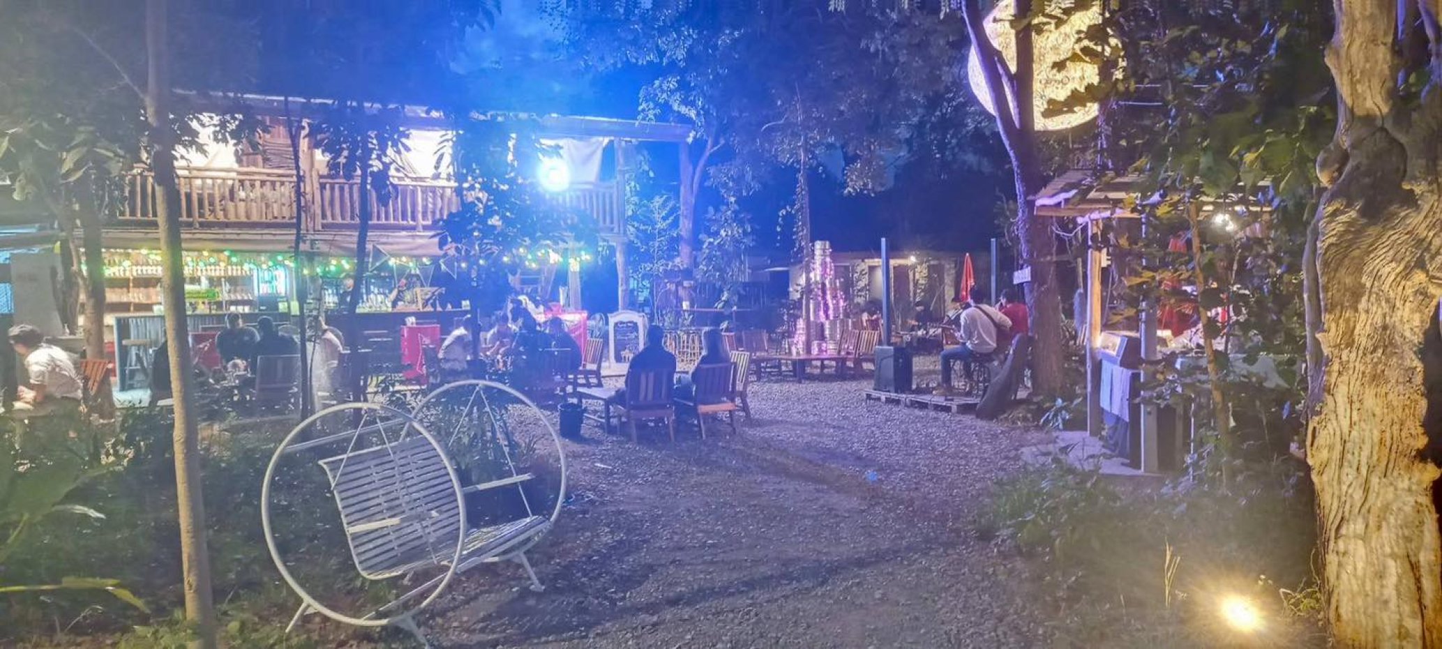 ไร่ต้องมนต์