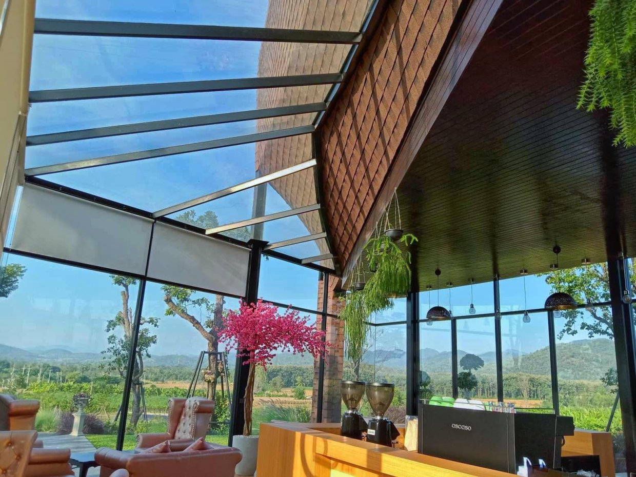 แดร็กคาเฟ่