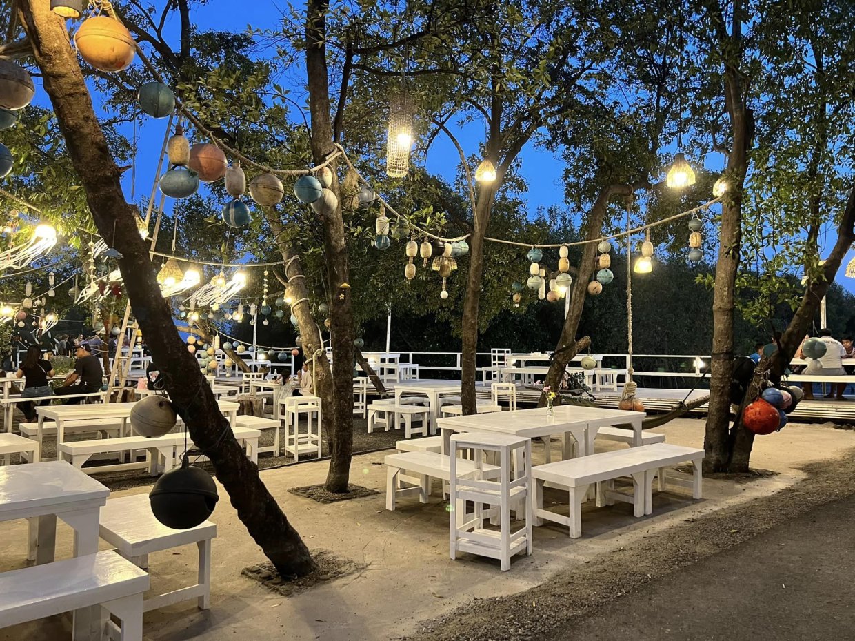 ค็อกเทล บาร์