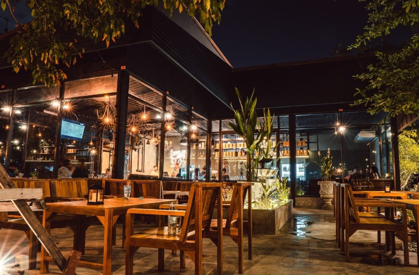 ไอม์ บาร์ ไนน์ตี้ส์