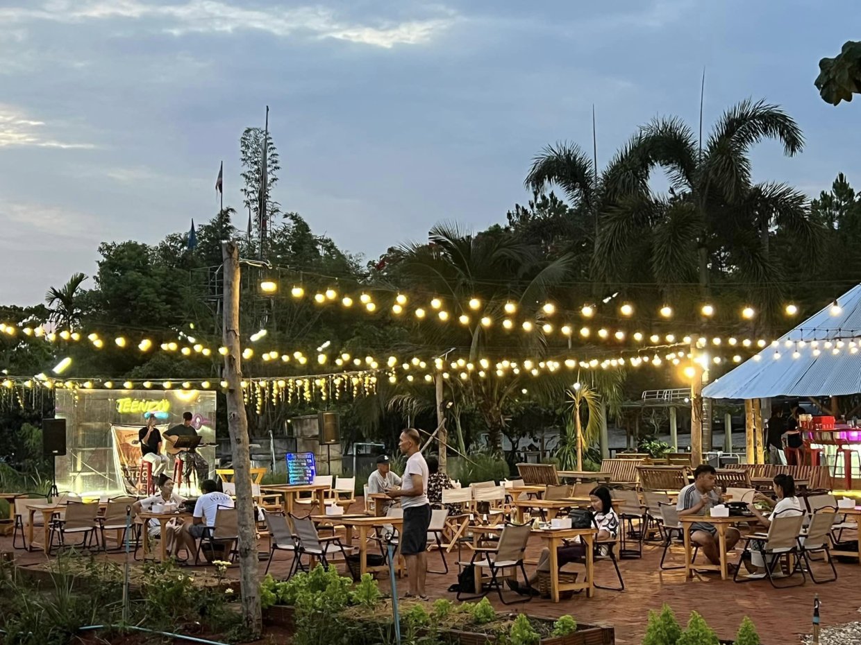 ตีนดอย บาร์บีคิว แคมปิ้ง