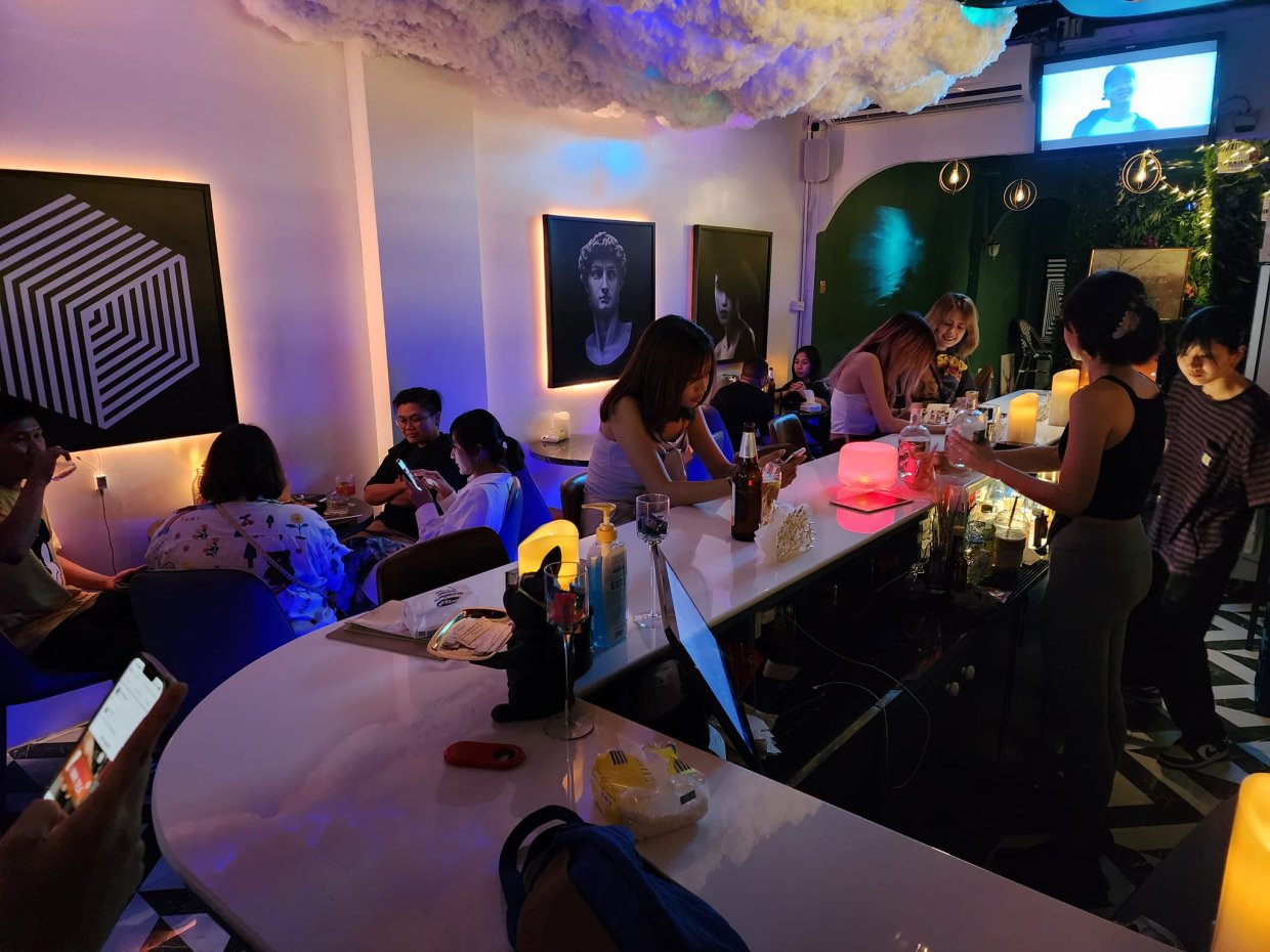 เฟย์ วี แกลเลอรี่