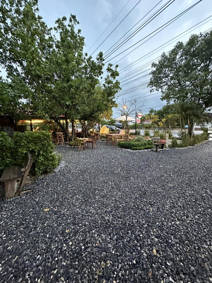 อังกะฉัตร์ คาเฟ่