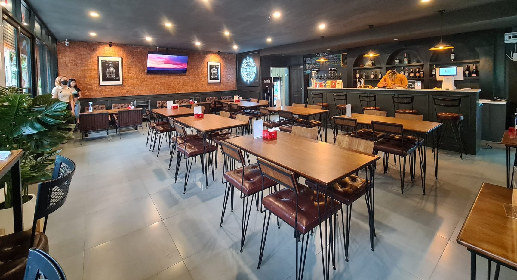 YOK KA DOK Craft Beer Bar