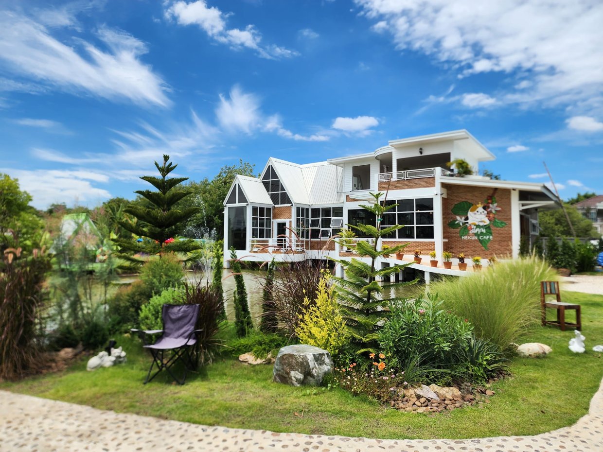 มีคุณ คาเฟ่