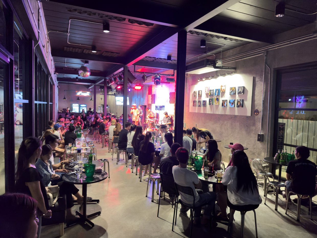 แรบบิท บาร์ นครปฐม