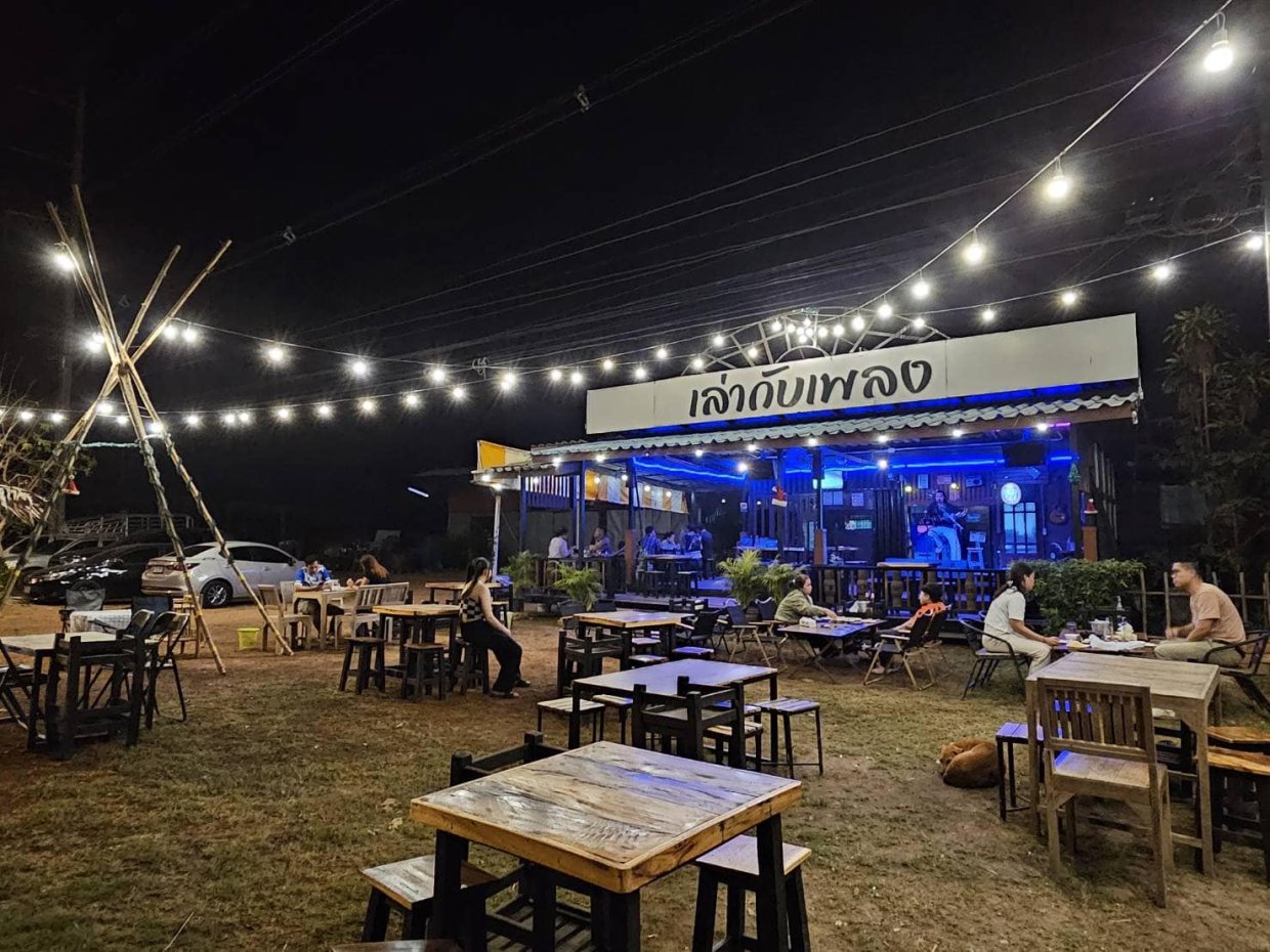 เล่า กับ เพลง