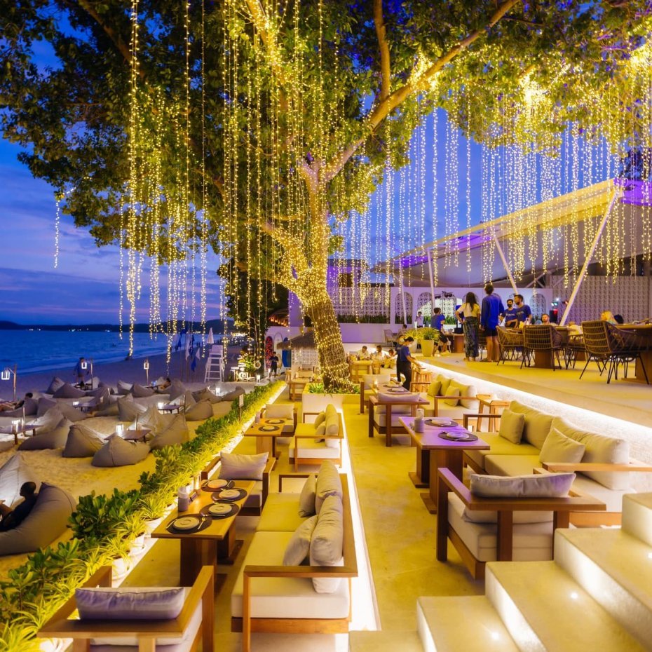 วิงค์ส์ บีช คลับ