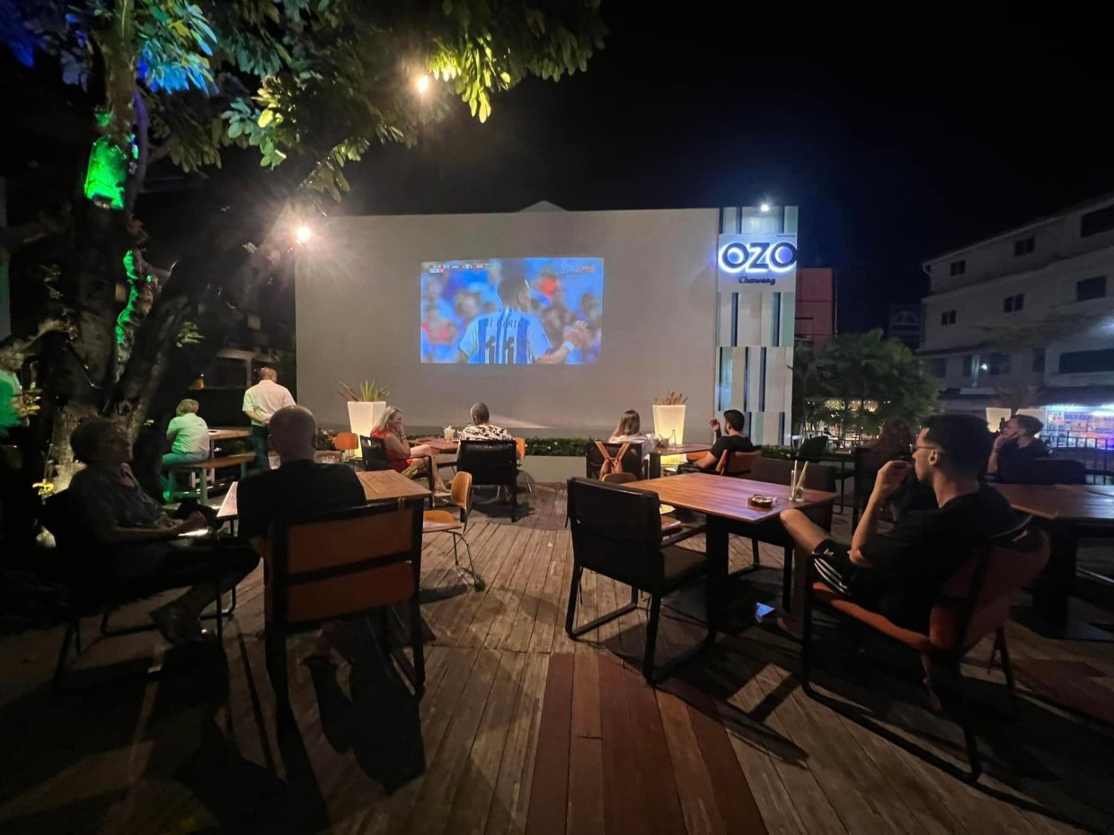 Stacked Burger Samui