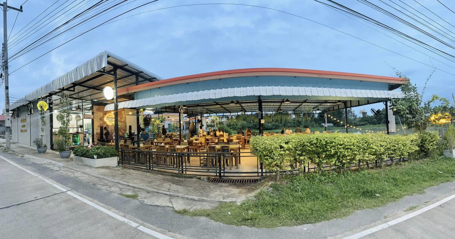 Rabiang Nam Restaurant Bo win