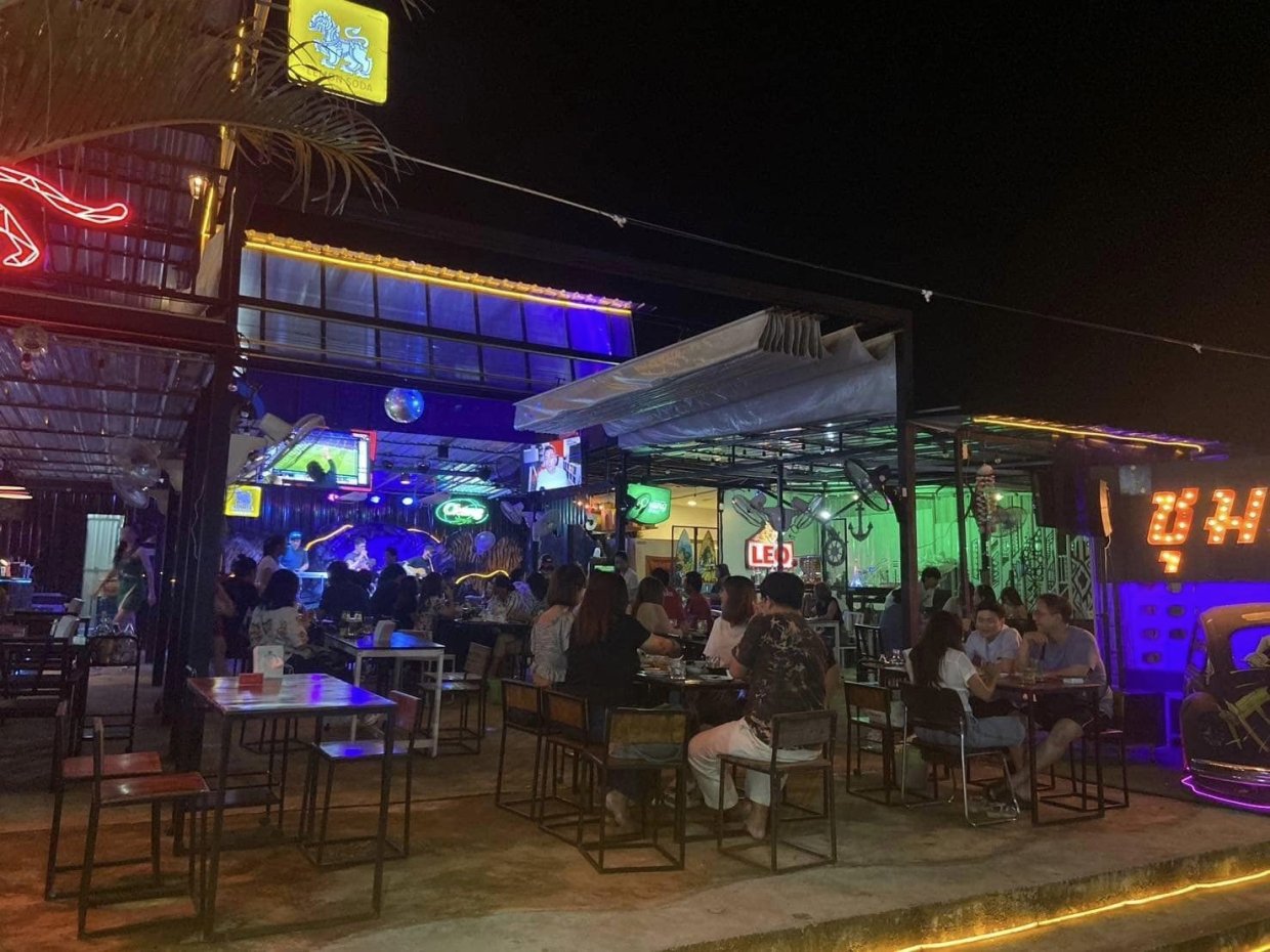 Choom Suea 2023 Restaurant