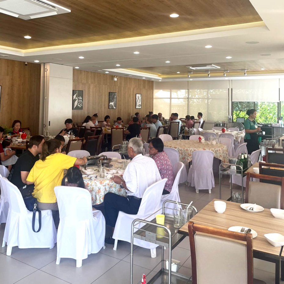 Sompong Seafood Restaurant