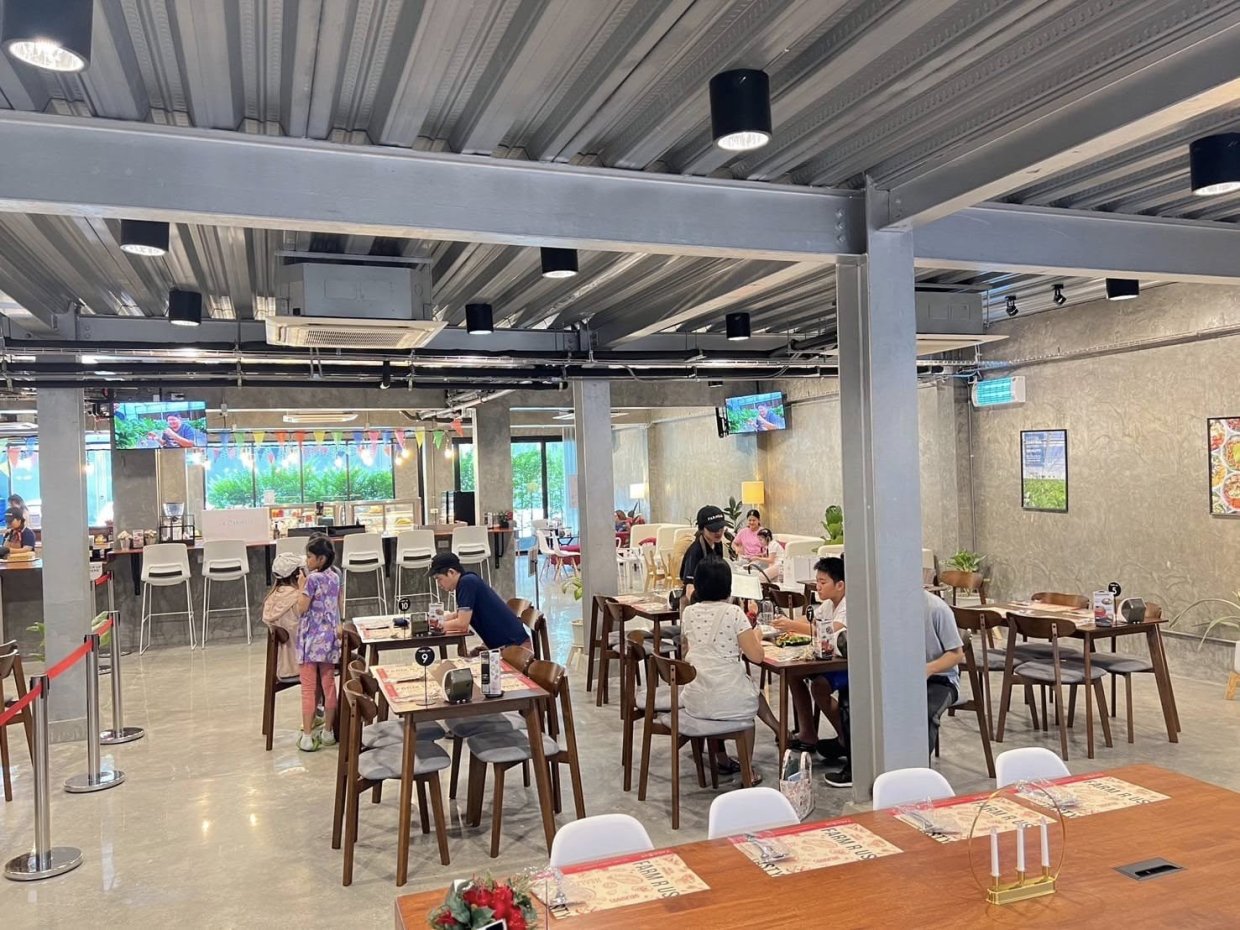 Farm R us Restaurant & Co-working space