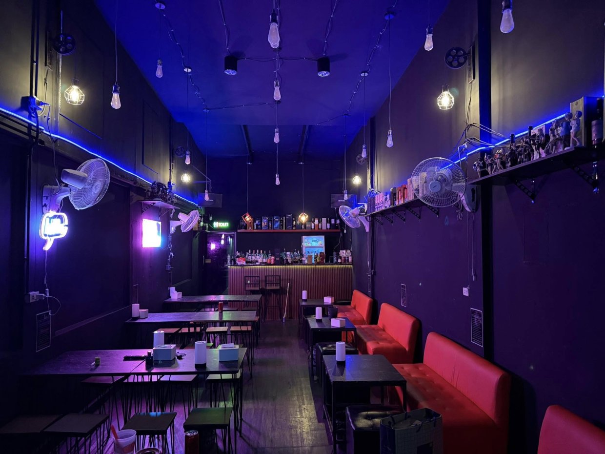 Isekai Bar