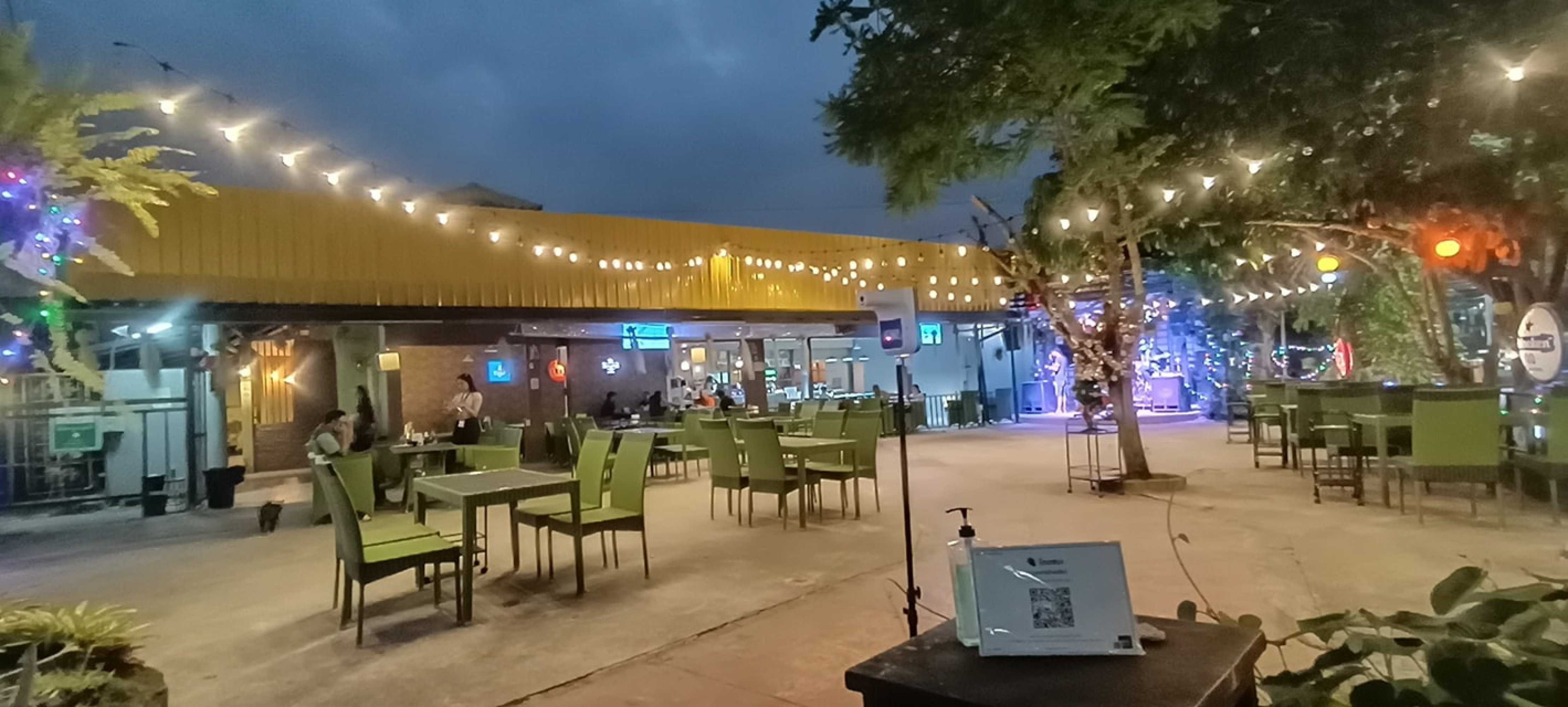 บ้านเบียร์ สองห้าสี่เก้า