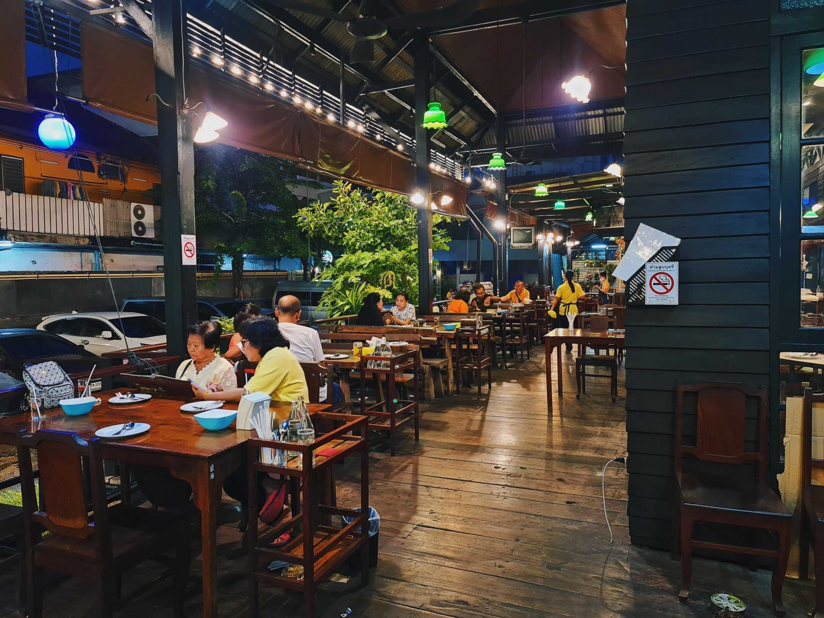 Baan Klang Krung Restaurant