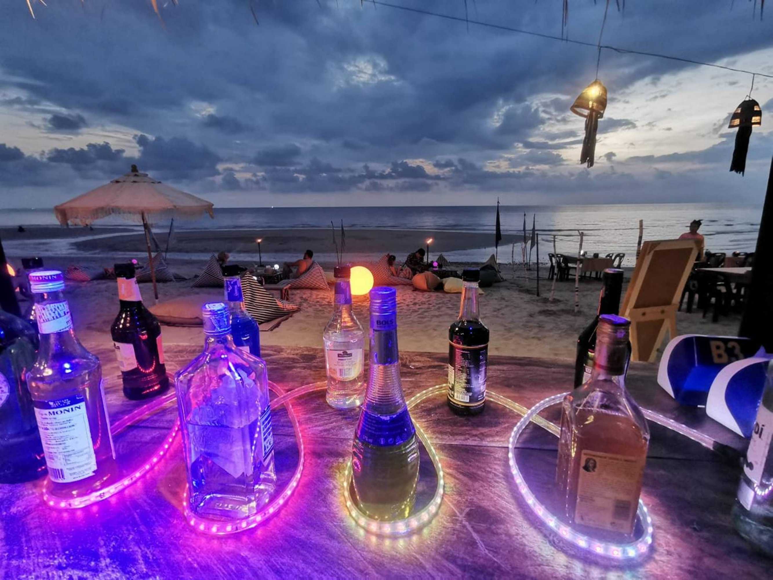 แม็ค บีช บาร์