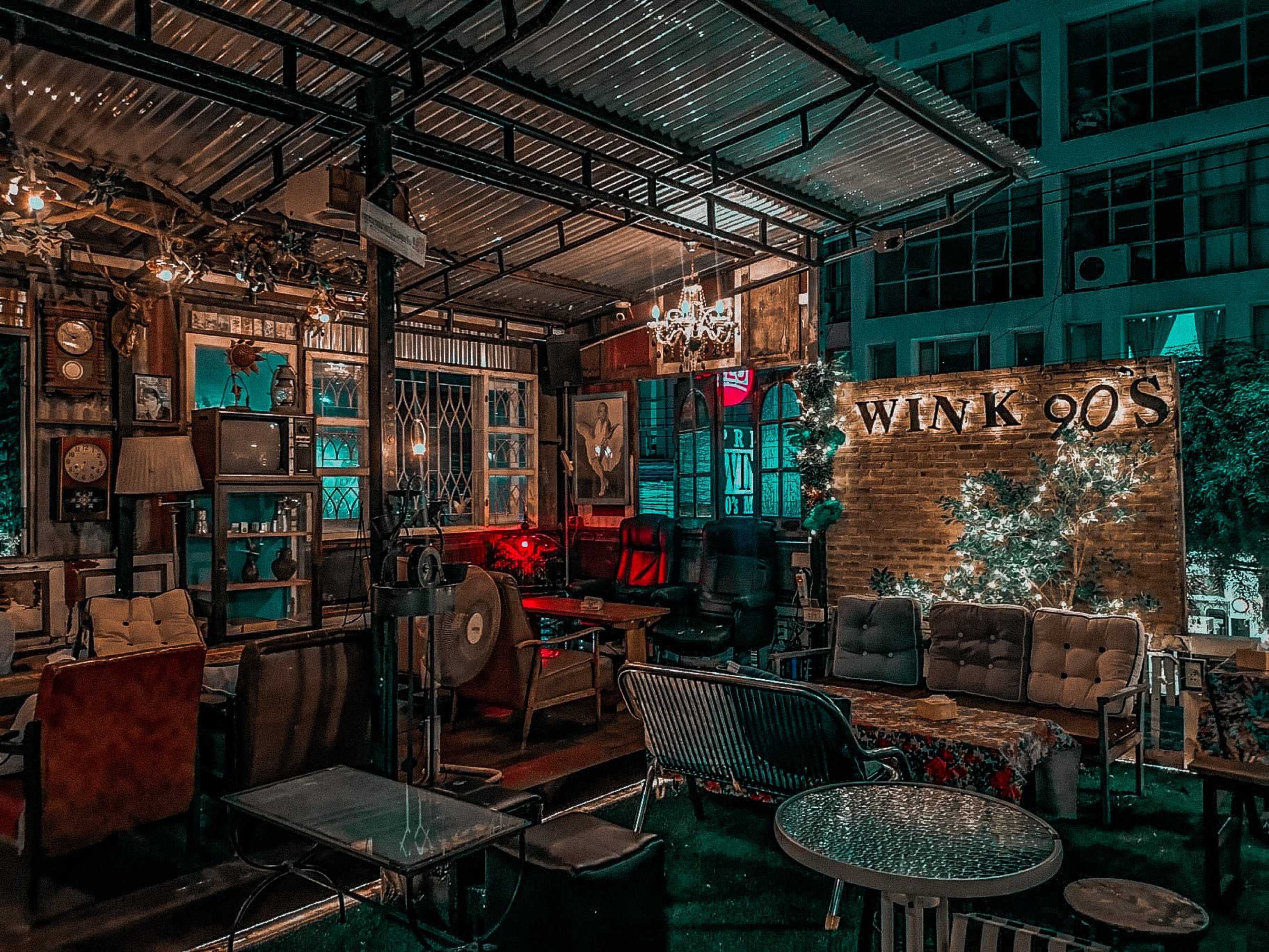 วิงค์บาร์ ไนน์ตี้ส์