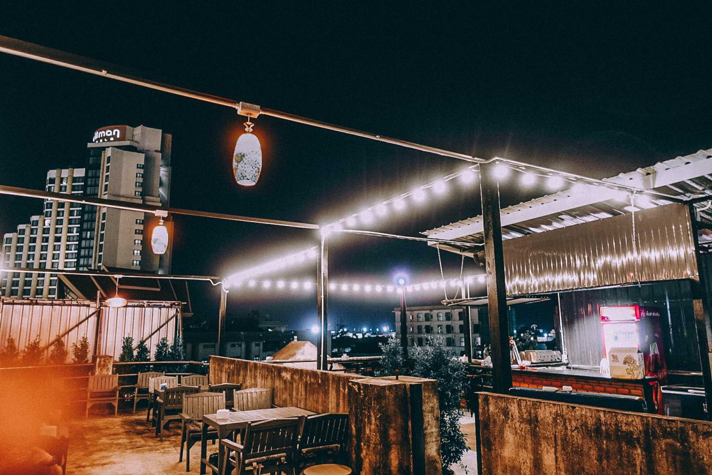 กลิ่งหลง ปณิต