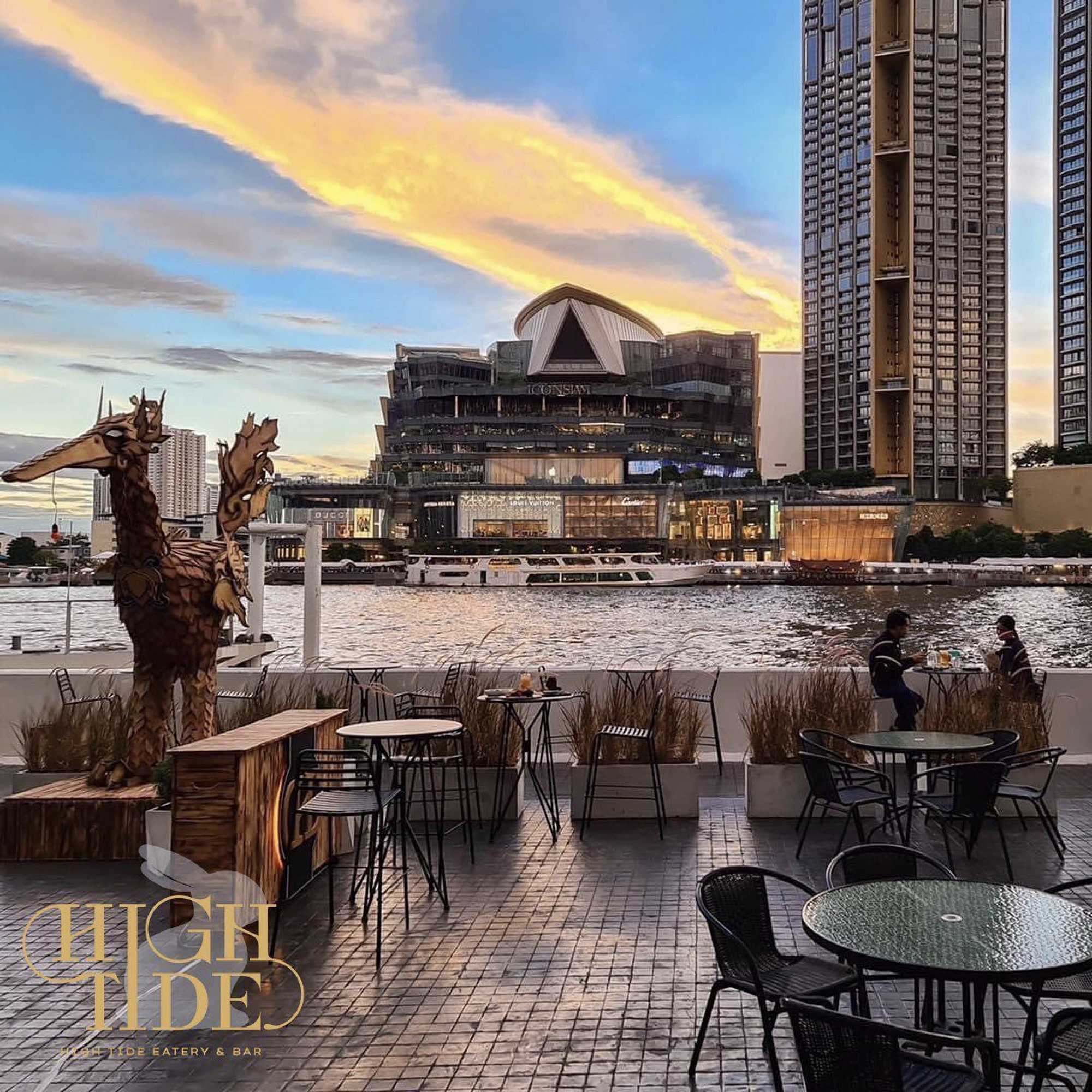 ไฮ ไทด์ อีทเทอรี่ แอนด์ บาร์ แบงค็อก ริเวอร์ฟร้อนท์