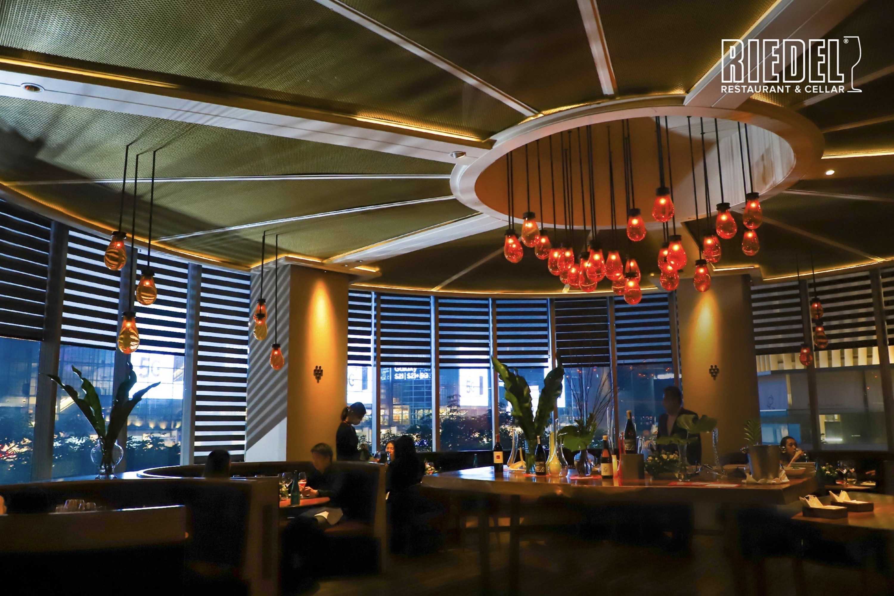 Riedel Restaurant & Wine Cellar