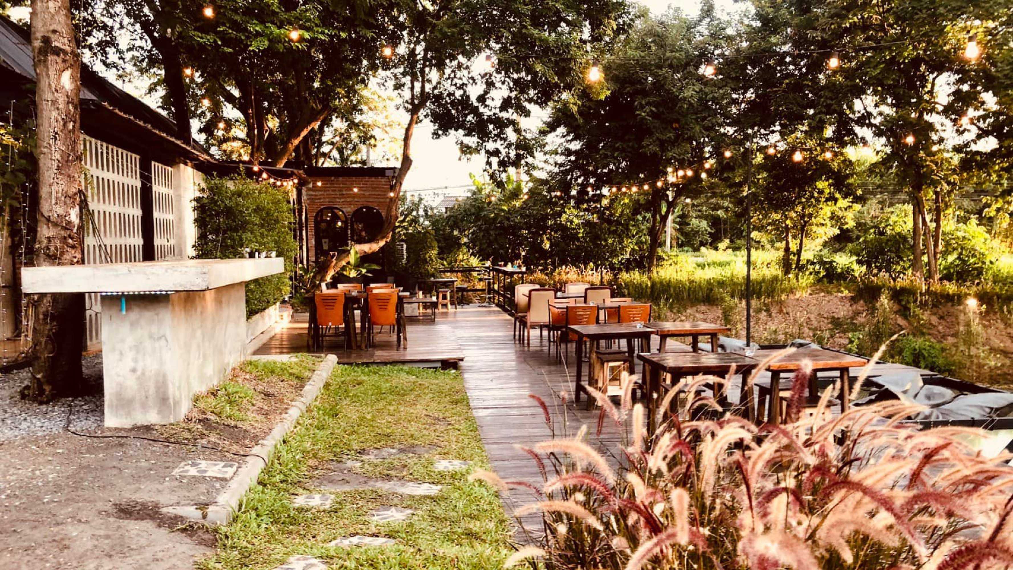 เวิร์คอิน คาเฟ่ คอนบุรี