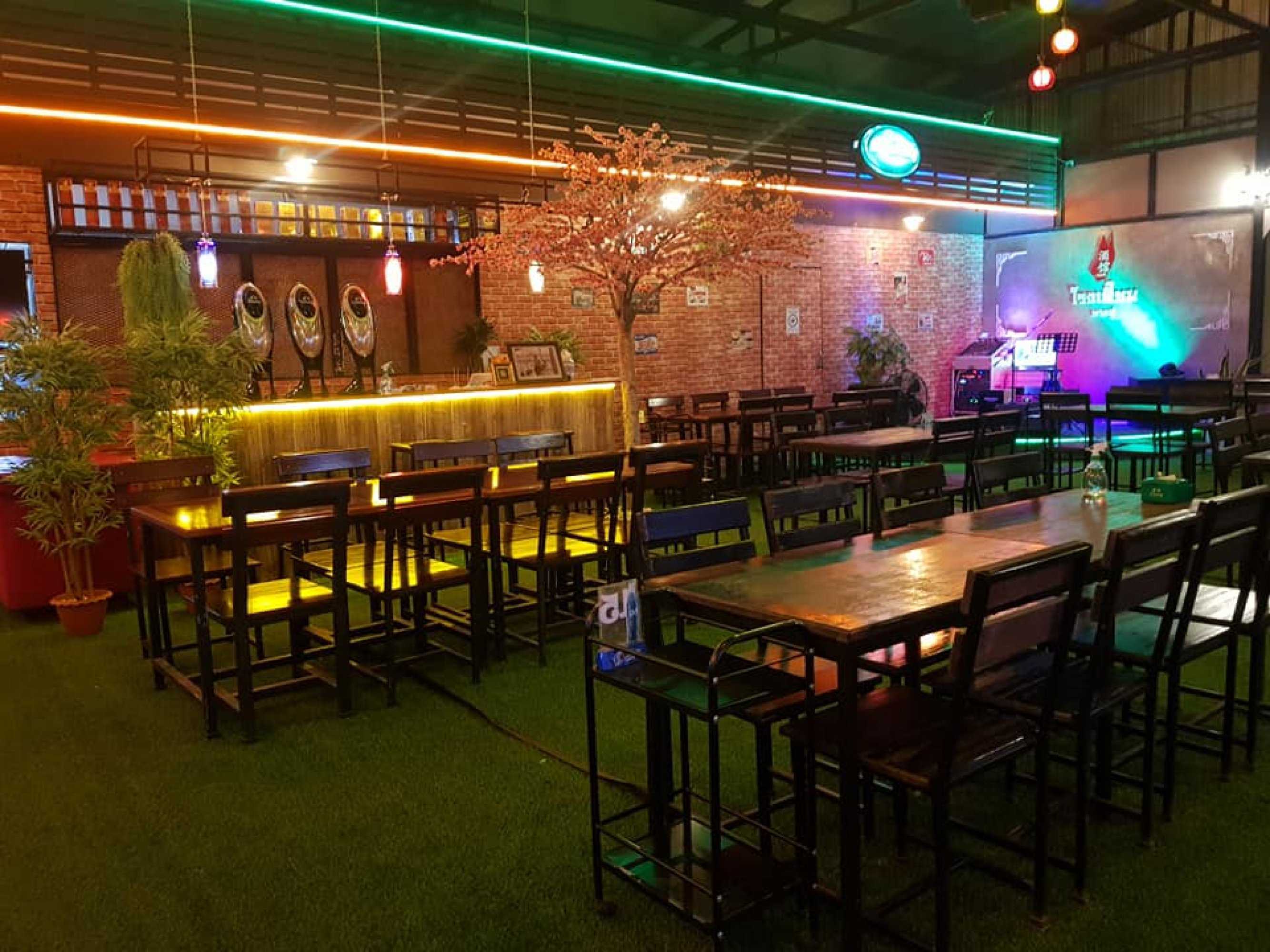 โรงเตี๊ยม บางปู