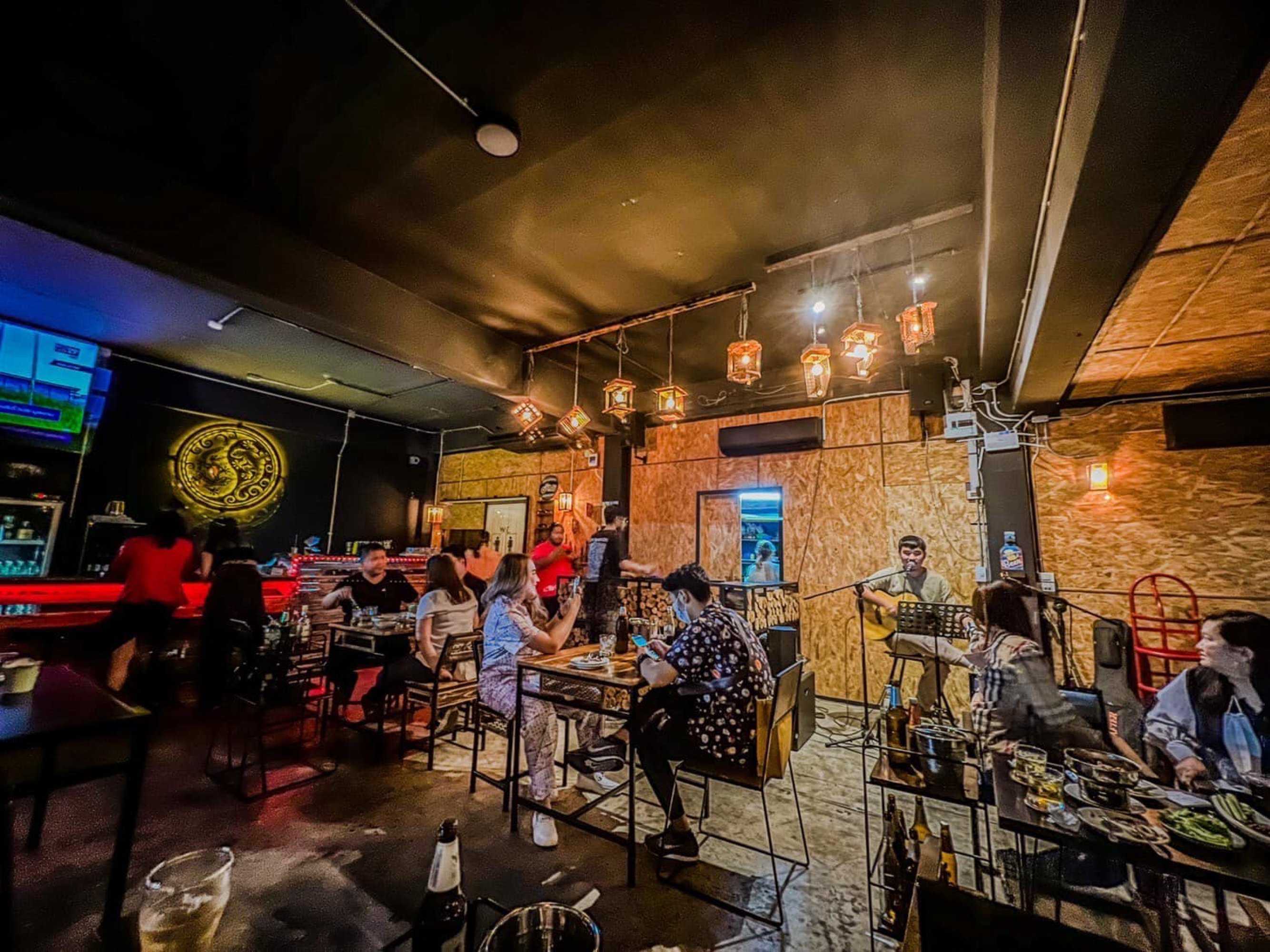 LengHere Bar& Bistro