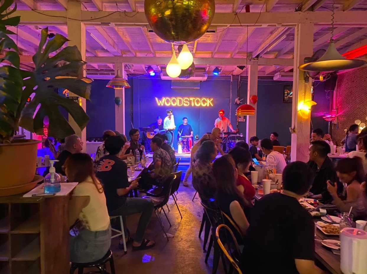 วูดสต็อก พิษณุโลก ไทยแลนด์