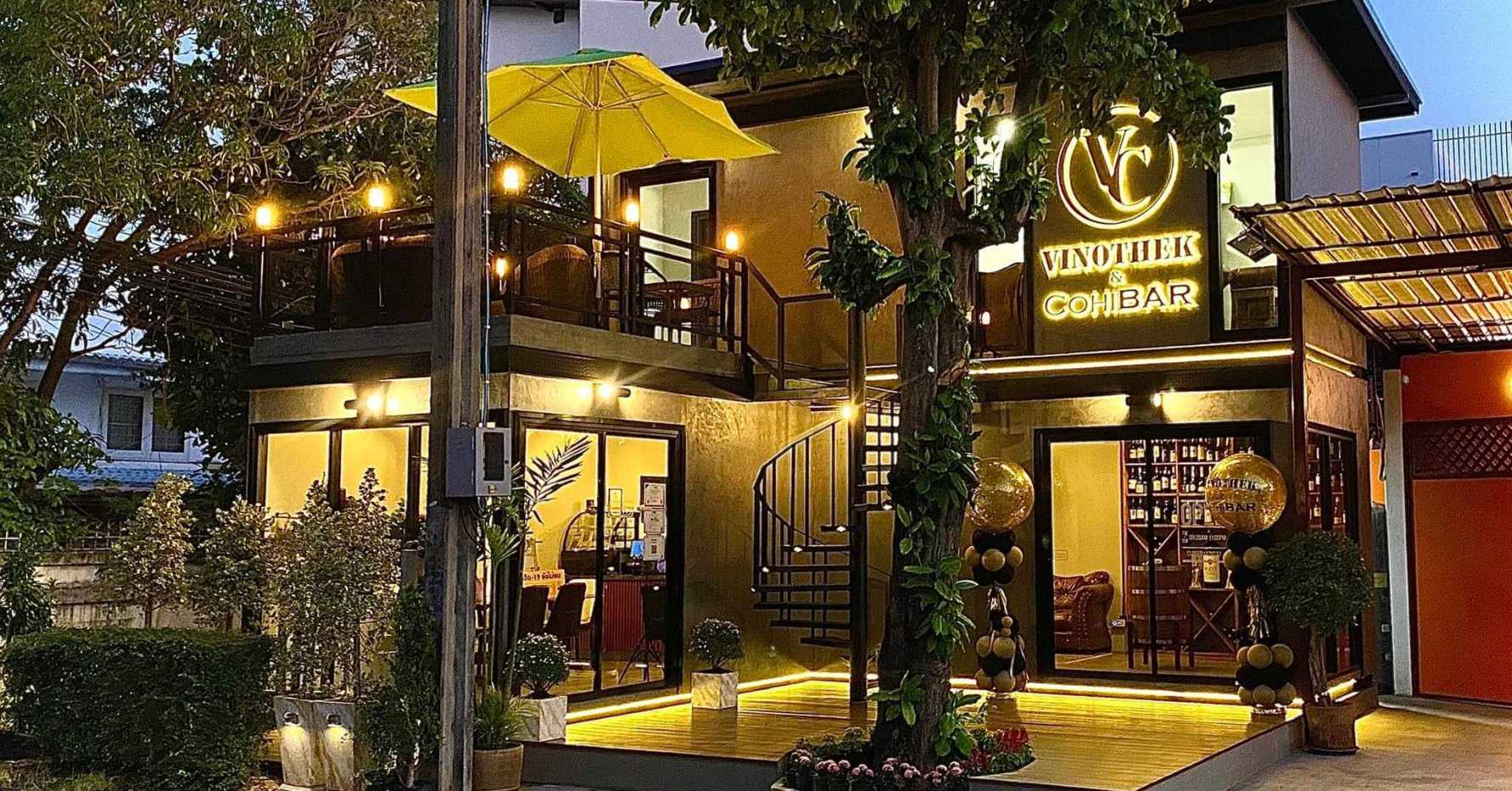 Vinothek & Cohibar