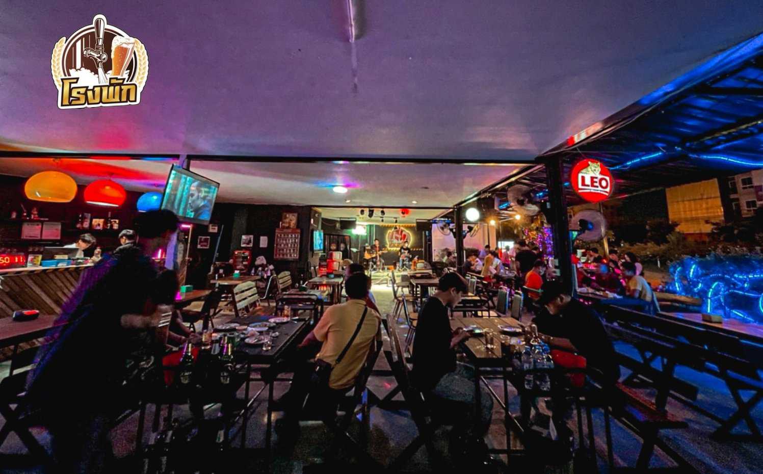 ร้านโรงพัก ณ บายพาสสนามบิน