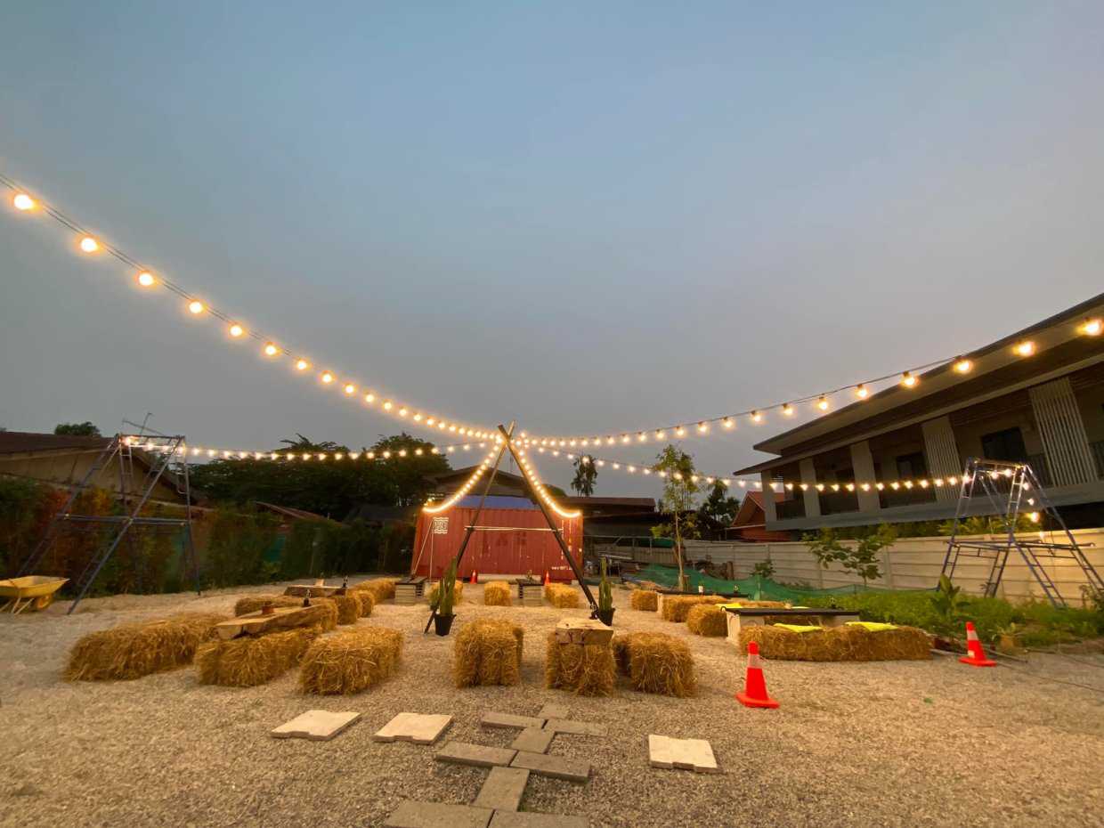 ทีอาร์ คาเฟ่