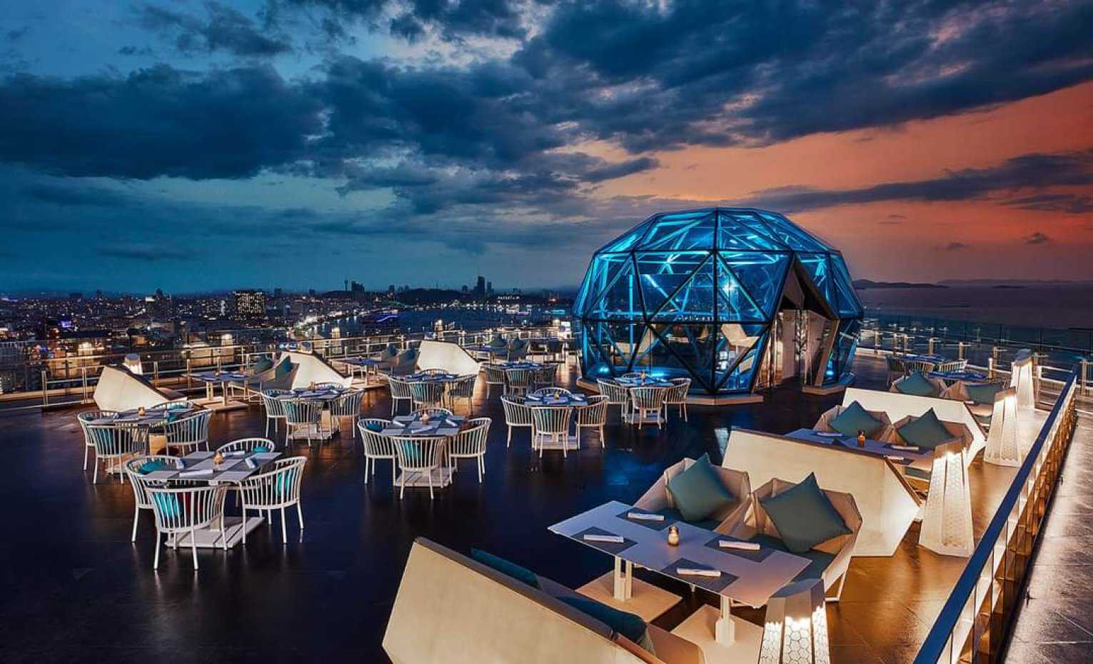 บลูสไปซ์ เรสเทอรองท์