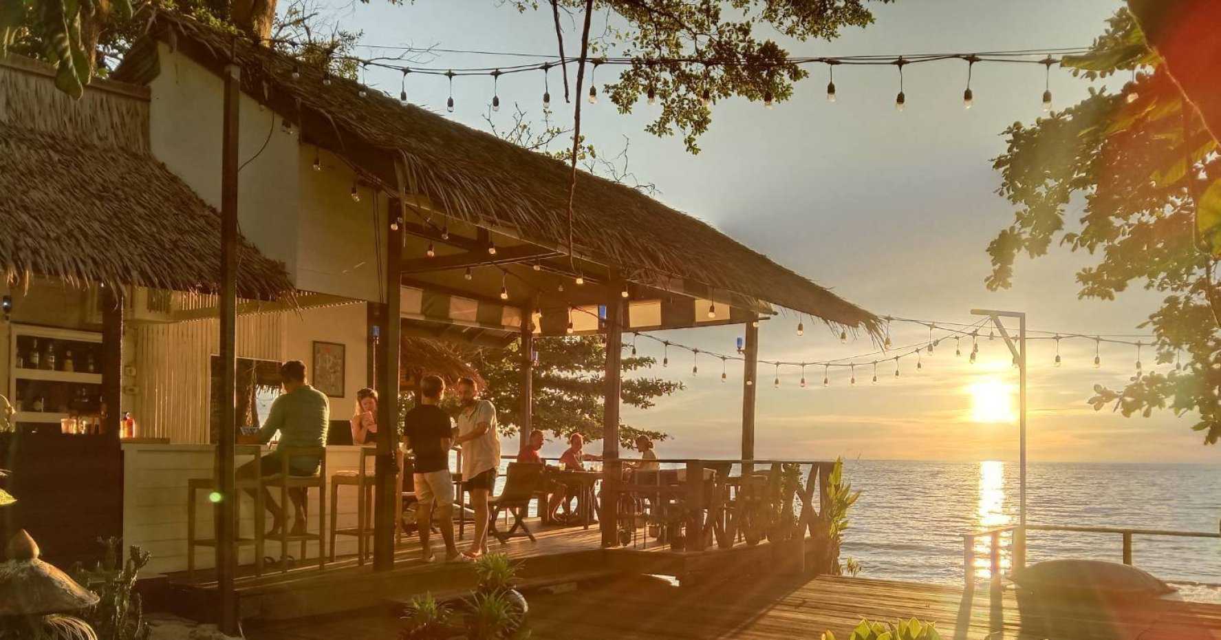 แซฟฟรอน ออน เดอะ ซี