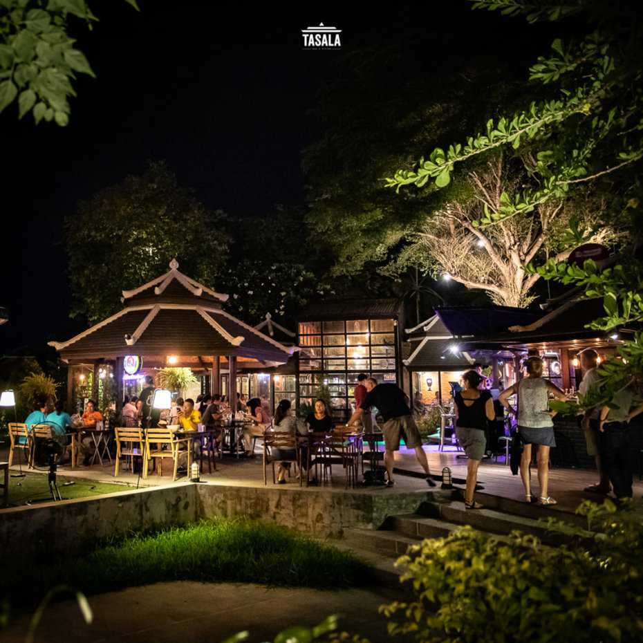 ท่าศาลา บาร์แอนด์อีทเทอรี่